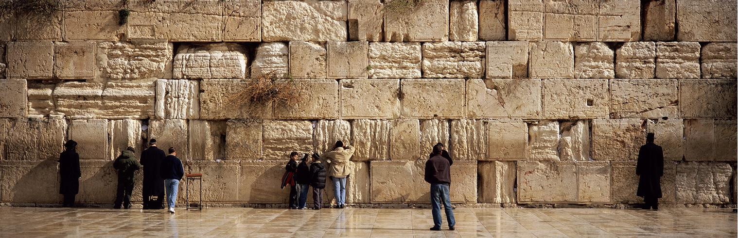 Jerusalem's Western Wall receives a health check